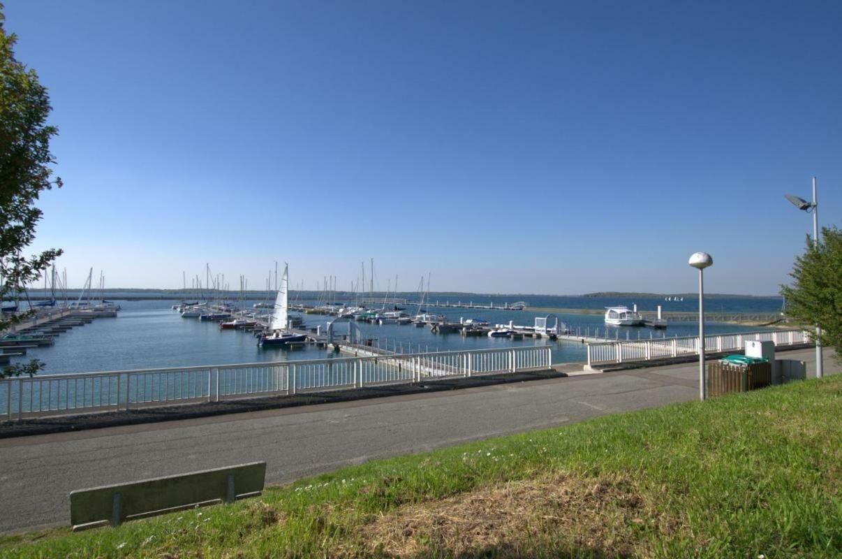 Le Port Mesnil Villa Exteriör bild